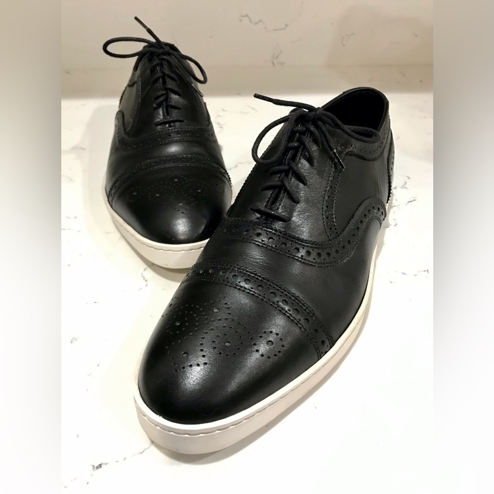 Allen Edmonds Sneaker. Strand Cap Toe Oxford Black Leather SZ 10.5 used